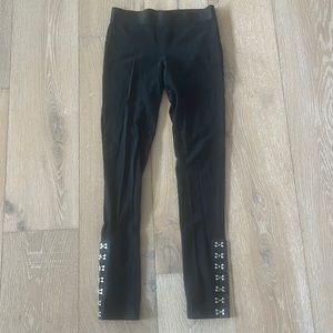 Socialite black leggings